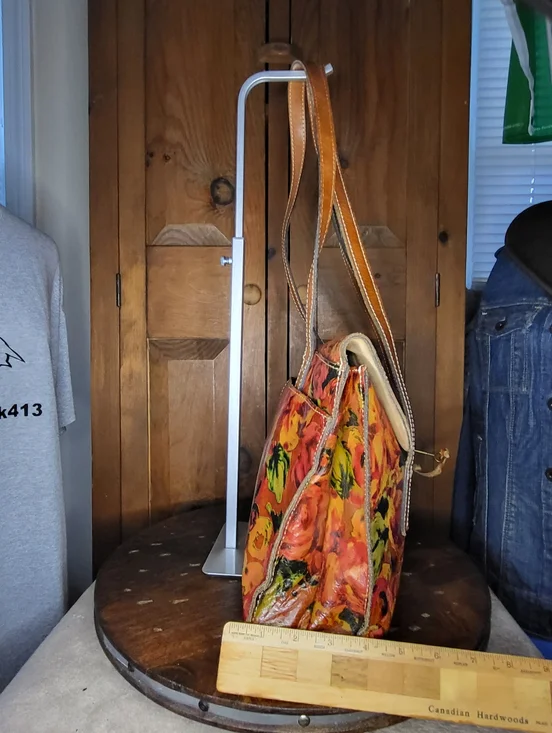 Patricia Nash Floral Bag - Picture 9 of 17